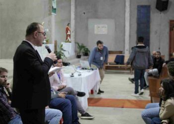 Cotia avança com projeto de entreposto agrícola em Caucaia do Alto