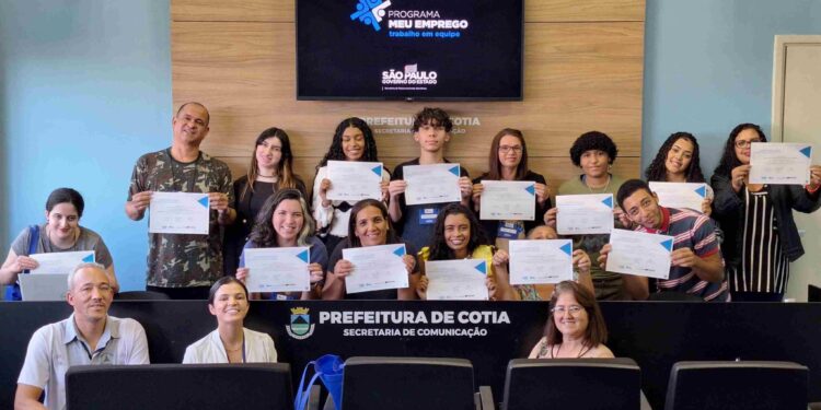 ‘Meu Emprego – Trabalho em Equipe’ formou mais duas turmas em Cotia