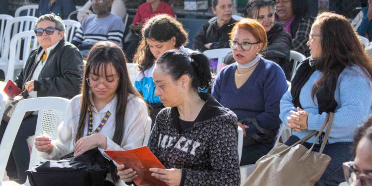 Prefeitura de Cotia realizou mais um feirão do emprego, desta vez, para 50+ e PcDs 18+