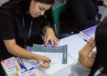 Empresas trarão mais de 300 vagas de trabalho para o ‘Feirão do Emprego 50+ e PcDs no sábado, 26 de julho