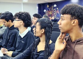 Programa BEEM amplia vagas de estágio em Cotia